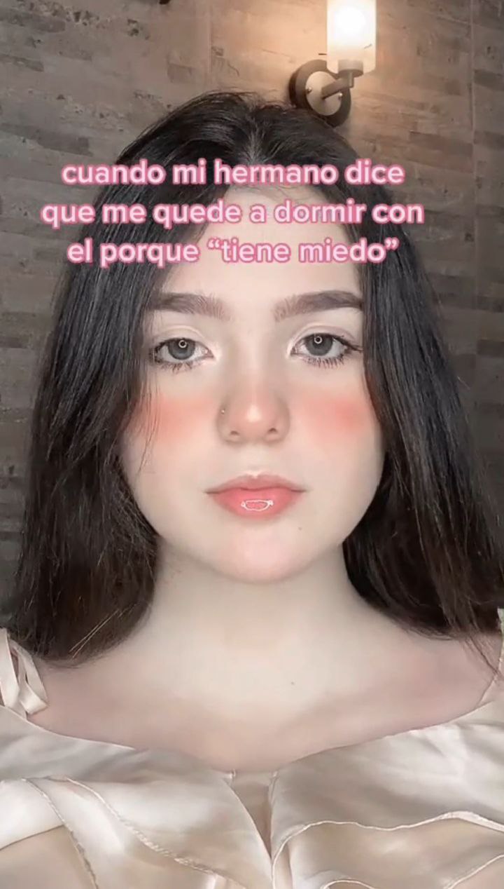 TikTok   Mi hermano tiene miedo de dormir solo y le quito el miedo a sentones